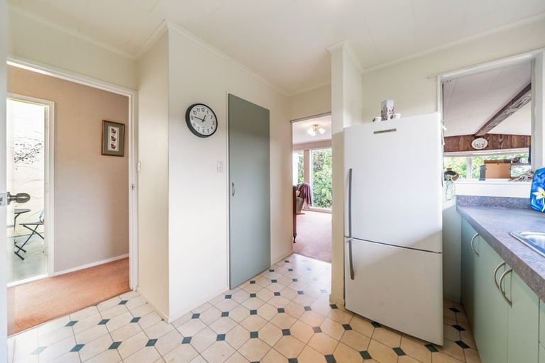 Photo of property in 7 Roband Crescent, Brown Owl, Upper Hutt, 5018