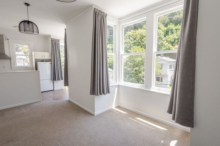 Photo of property in 26 Adams Terrace, Aro Valley, Wellington, 6021