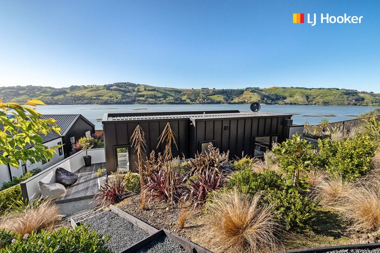 Photo of property in 9 Camden Grove, Maia, Dunedin, 9022