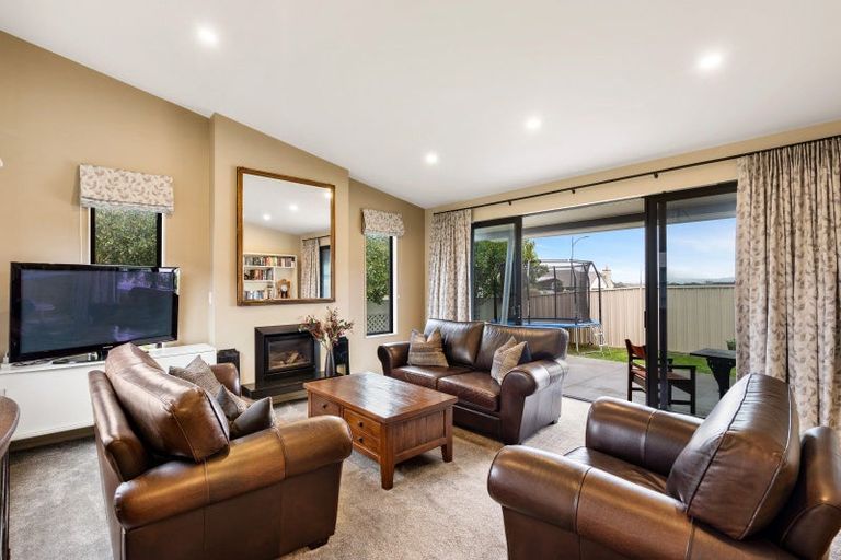 Photo of property in 93 Russell Robertson Drive, Havelock North, 4130