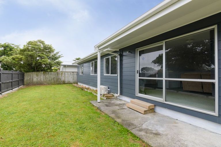 Photo of property in 29 Acacia Street, Kelvin Grove, Palmerston North, 4414