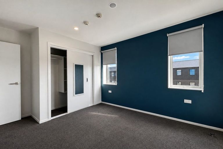 Photo of property in 204/28b Eileen Newey Place, Henderson, Auckland, 0612