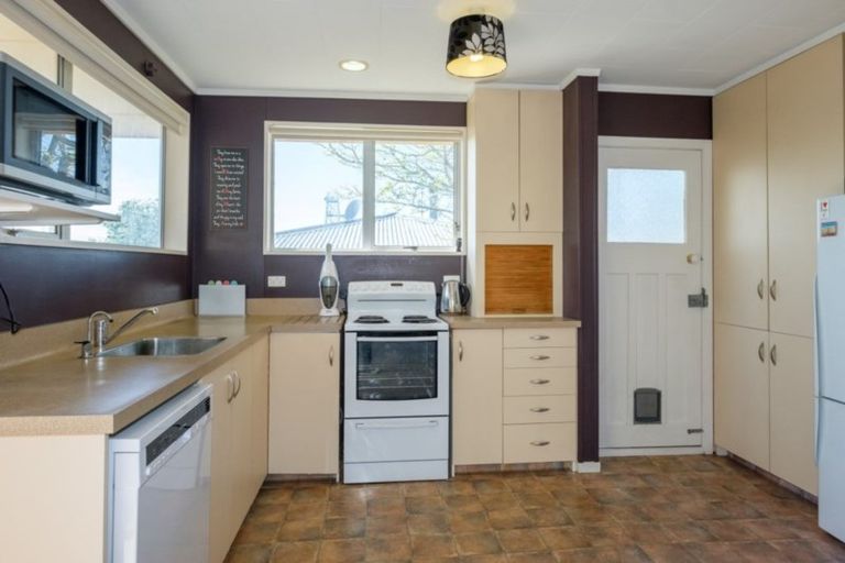 Photo of property in 89 Gilkison Street, Halfway Bush, Dunedin, 9010