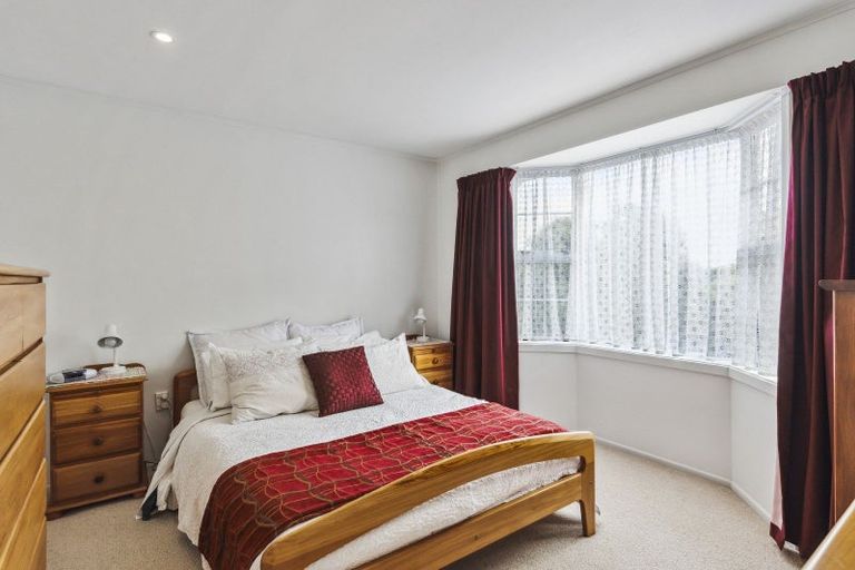 Photo of property in 64 Alexander Road, Raumati Beach, Paraparaumu, 5032