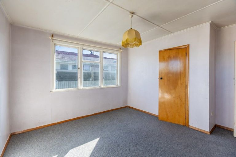 Photo of property in 23 Scully Crescent, Onekawa, Napier, 4110