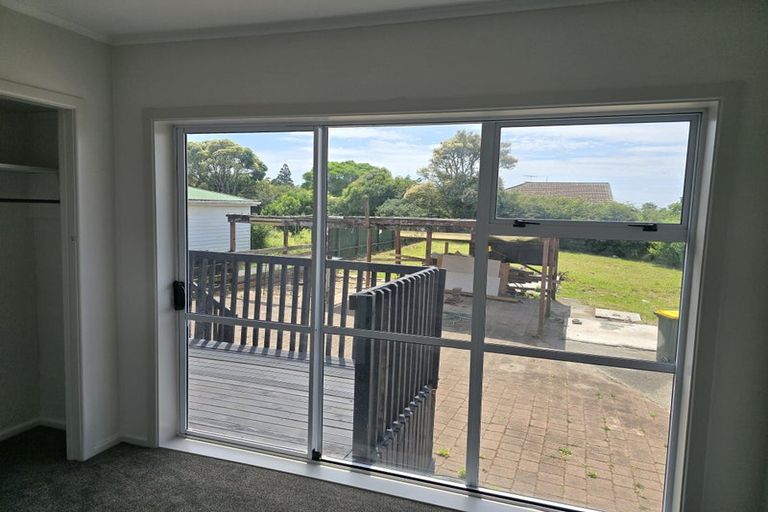 Photo of property in 1 Tawa Crescent, Manurewa, Auckland, 2102
