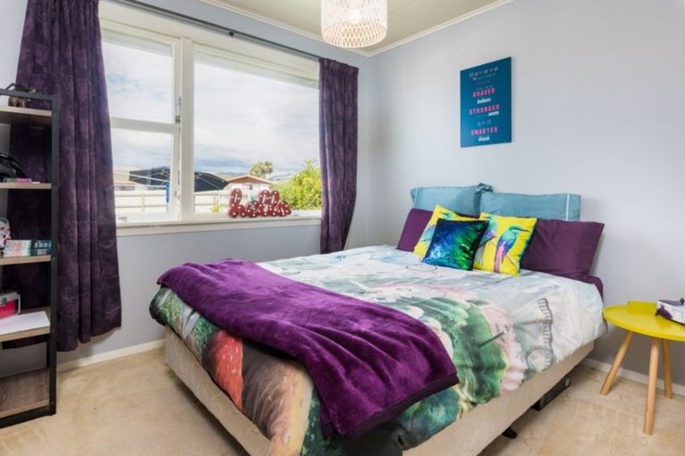 Photo of property in 6 Newbourne Crescent, Redwoodtown, Blenheim, 7201