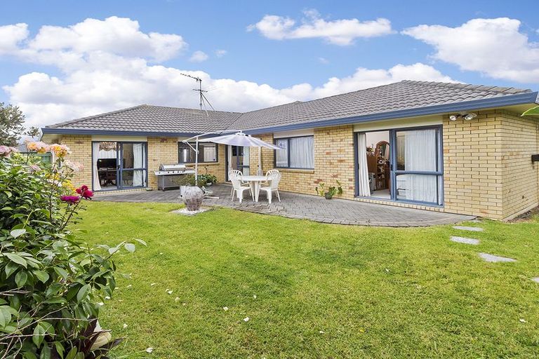 Photo of property in 9 Shankill Place, East Tamaki, Auckland, 2013