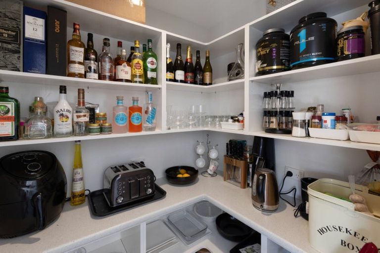 Photo of property in 76 Puhirake Crescent, Pyes Pa, Tauranga, 3112