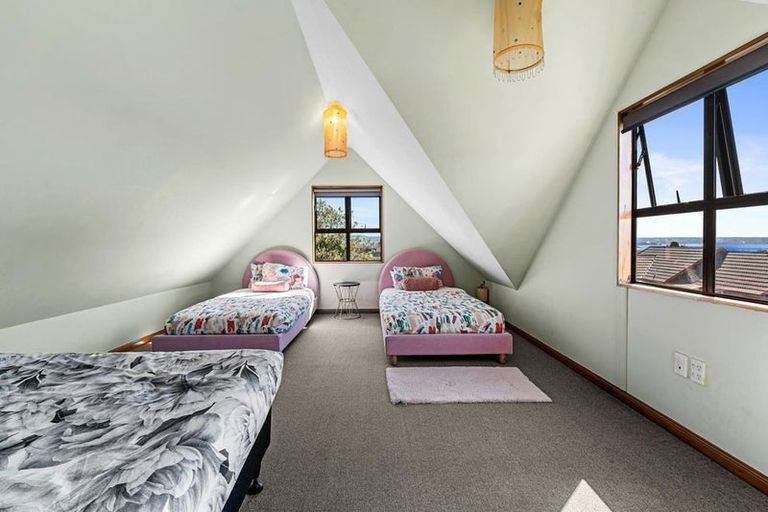 Photo of property in 43 Thelma Place, Lynmore, Rotorua, 3010