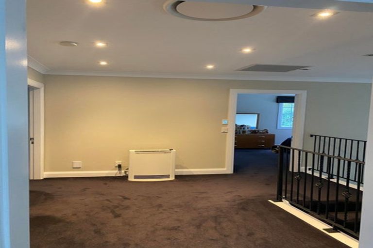 Photo of property in 2 Blundell Way, Heretaunga, Upper Hutt, 5018