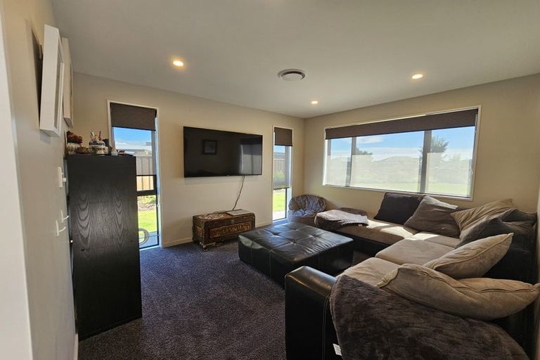 Photo of property in 36 The Esplanade, Pegasus, 7612