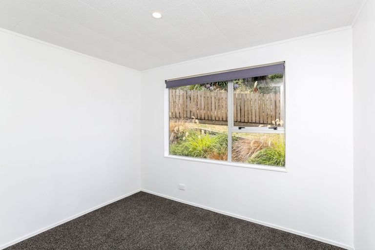 Photo of property in 5c Tahurangi Place, Spotswood, New Plymouth, 4310