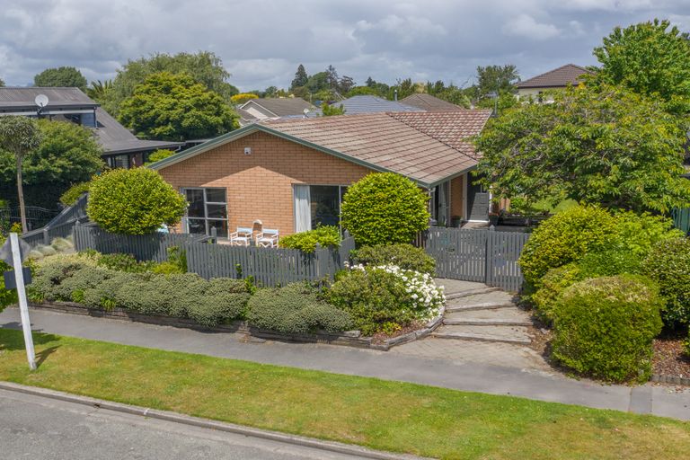 Photo of property in 5 Sayers Crescent, Ilam, Christchurch, 8041