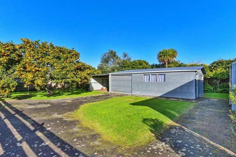 Photo of property in 14 Tatariki Street, Rosehill, Papakura, 2113