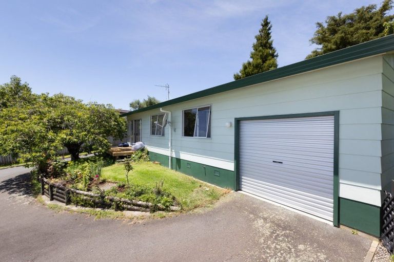 Photo of property in 6 Byron Way, Otumoetai, Tauranga, 3110