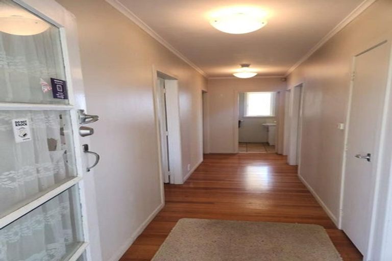 Photo of property in 44 Tawa Crescent, Manurewa, Auckland, 2102