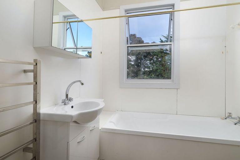 Photo of property in 49 Walter Street, The Glen, Dunedin, 9011