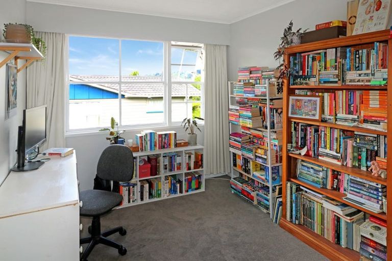 Photo of property in 147 Major Drive, Kelson, Lower Hutt, 5010