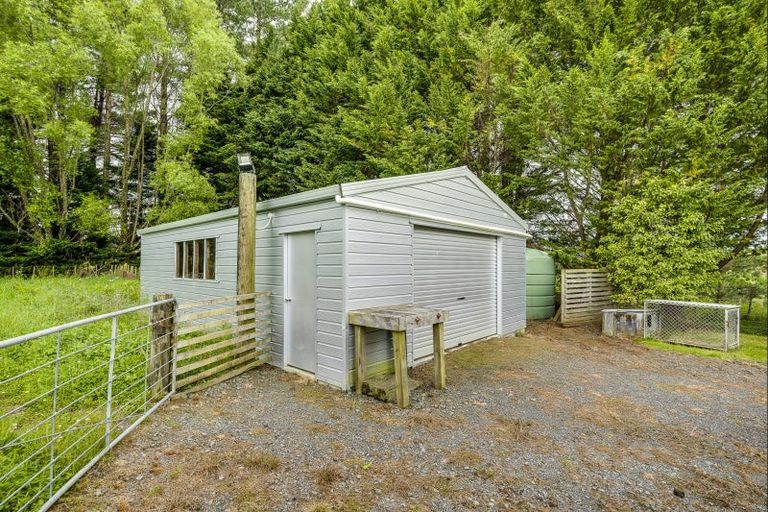 Photo of property in 18 Aropaoanui Road, Tangoio, Napier, 4181