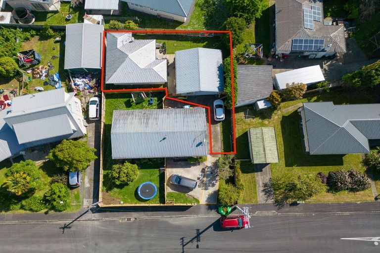 Photo of property in 5 Vivian Street, Melville, Hamilton, 3206