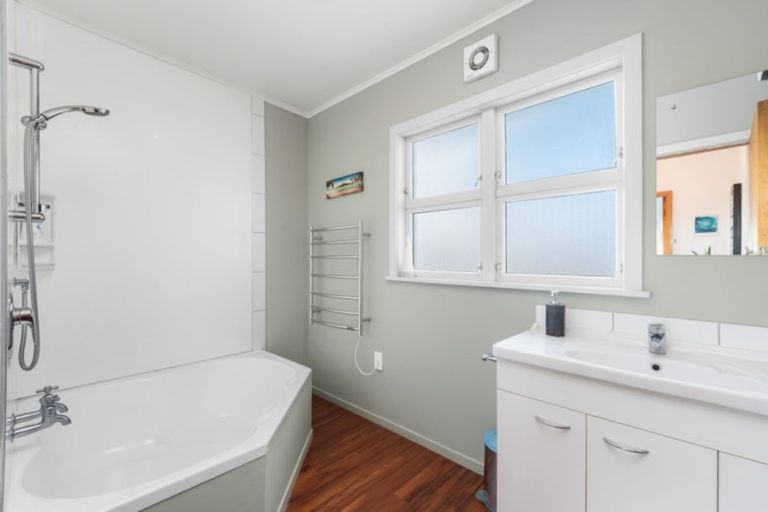 Photo of property in 8 Newbourne Crescent, Redwoodtown, Blenheim, 7201