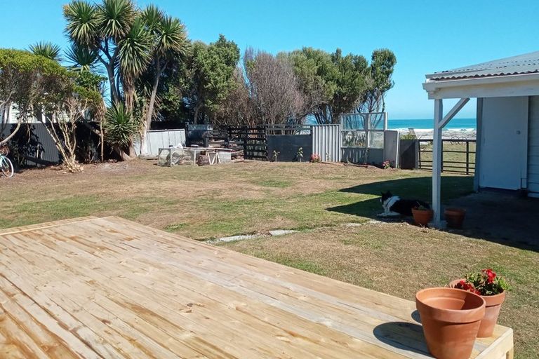 Photo of property in 5 Bluecliffs Beach Road, Papatotara, Tuatapere, 9691