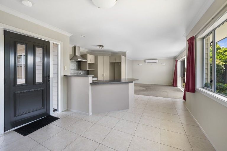 Photo of property in 21a O'dowd Road, Taradale, Napier, 4112