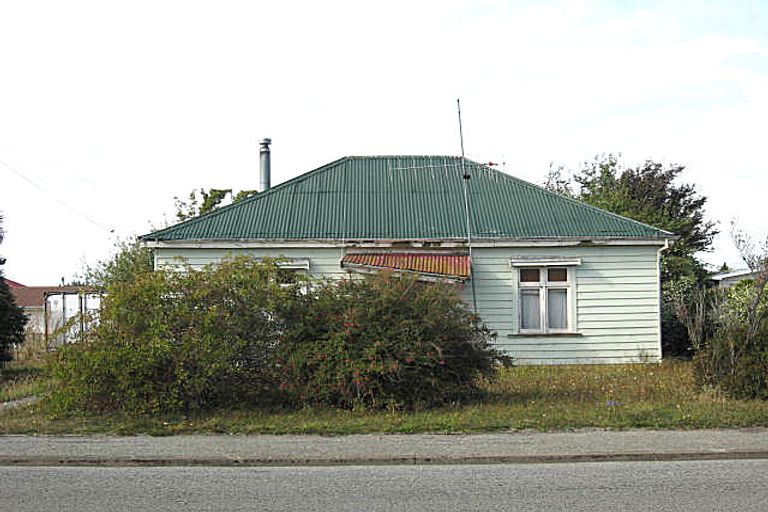 Photo of property in 5 Studholme Street, Waimate, 7924