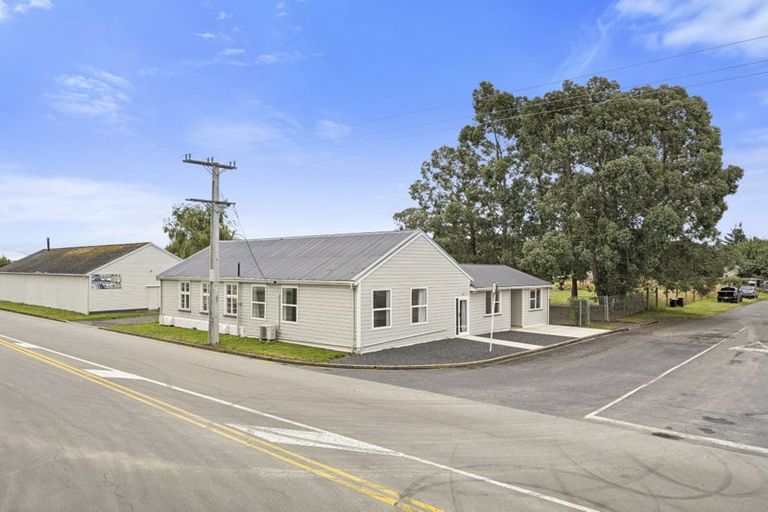 Photo of property in 205 Dukes Road North, Mosgiel, 9092