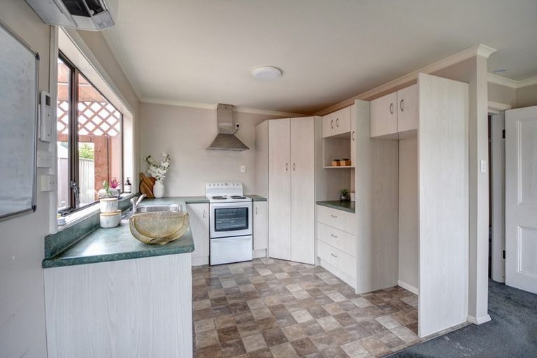 Photo of property in 242 Macandrew Road, Forbury, Dunedin, 9012