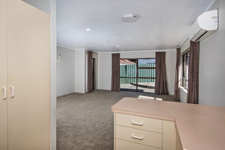 Photo of property in 16 North Street, Woodhill, Whangarei, 0110