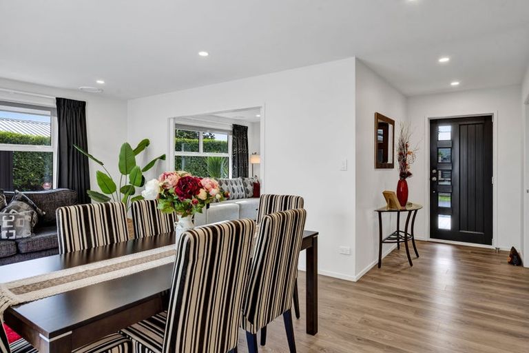 Photo of property in 16 Jules Crescent, Bell Block, New Plymouth, 4312