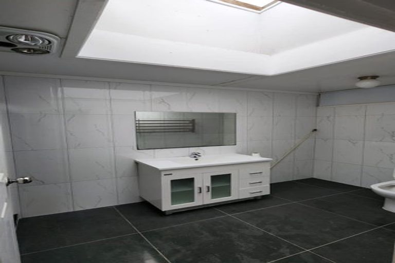 Photo of property in 79a Victoria Road, Papatoetoe, Auckland, 2025