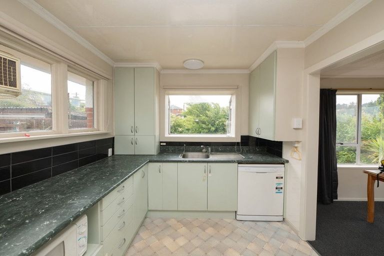 Photo of property in 7 Waldron Crescent, Green Island, Dunedin, 9018