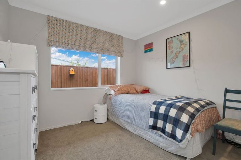 Photo of property in 24 Pegasus Main Street, Pegasus, 7612