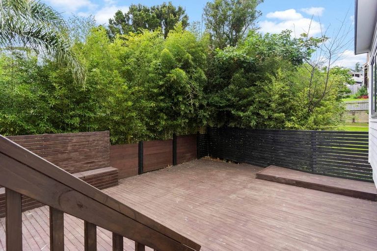 Photo of property in 71 Hebron Road, Waiake, Auckland, 0630