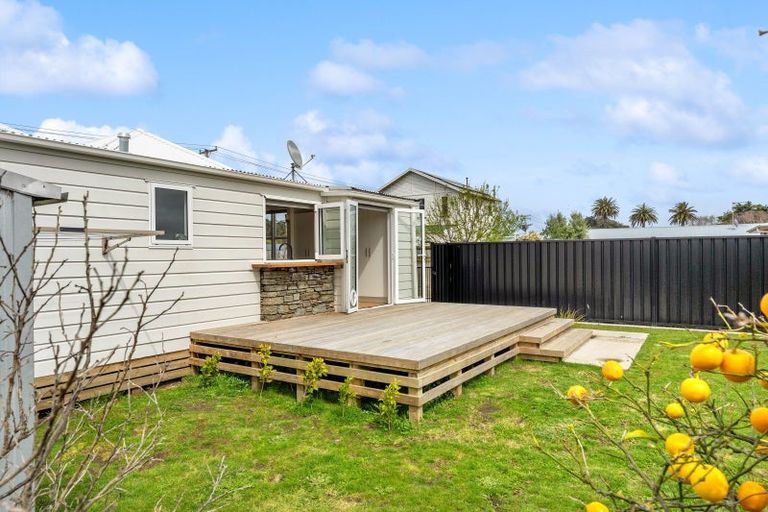 Photo of property in 28 Alma Road, Gonville, Whanganui, 4501