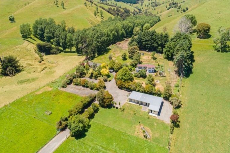 Photo of property in 1618 Longbush Road, Longbush, Masterton, 5884