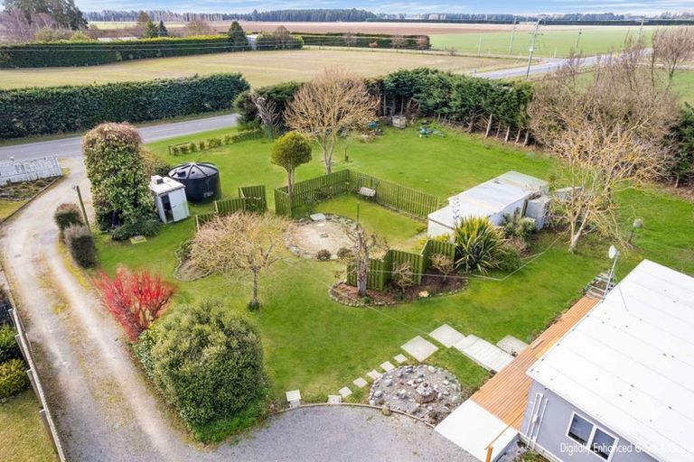 Photo of property in 1887 Bealey Road, Darfield, Christchurch, 7671