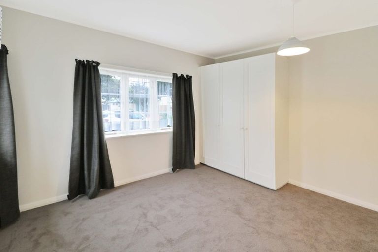 Photo of property in 14 Bell Road, Waiwhetu, Lower Hutt, 5010