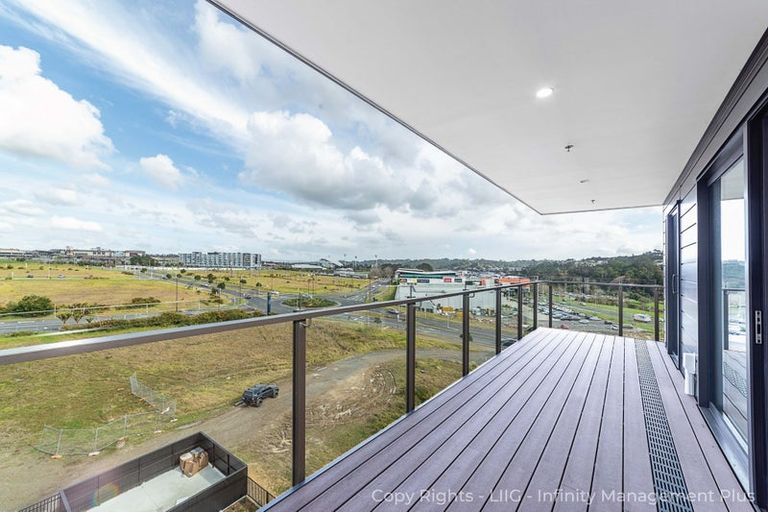 Photo of property in 406/3 Kaipiho Lane, Albany, Auckland, 0632