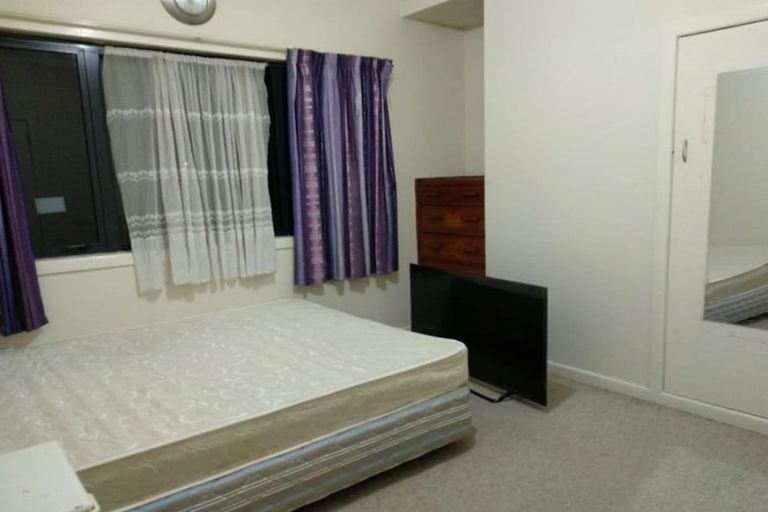 Photo of property in 2/32 Wintere Road, Papatoetoe, Auckland, 2025