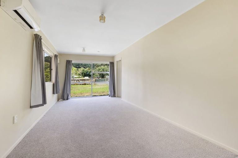 Photo of property in 1 Cordyline Road, Port Waikato, Tuakau, 2695