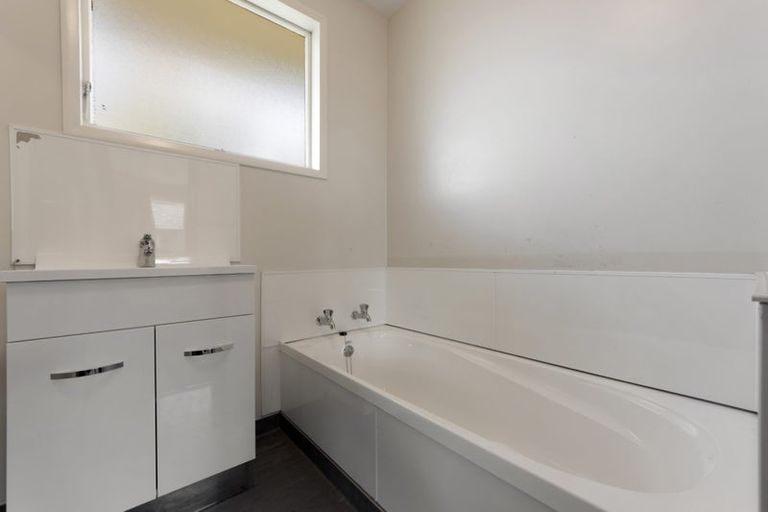 Photo of property in 21 Keighleys Road, Bromley, Christchurch, 8062