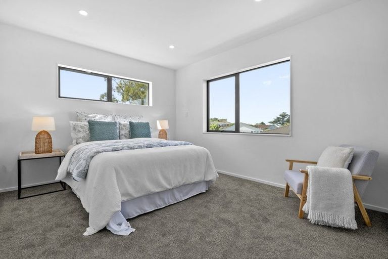 Photo of property in 12b Windrush Close, Mangere, Auckland, 2022