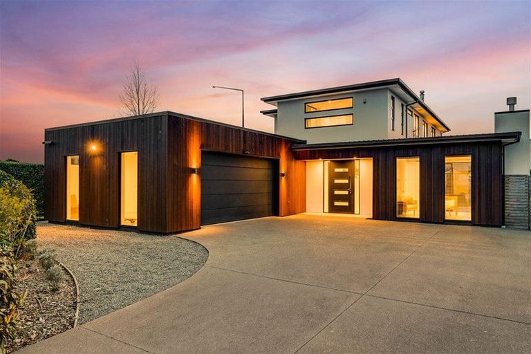 Photo of property in 1 Hinterland Drive, Prebbleton, 7604