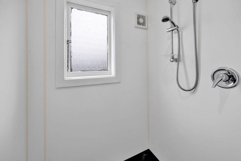 Photo of property in 66 Camberwell Road, Hawera, 4610