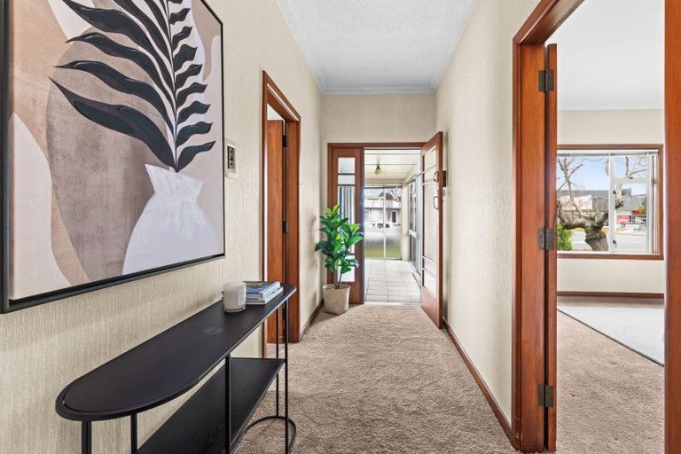 Photo of property in 46 Menin Road, Onekawa, Napier, 4110