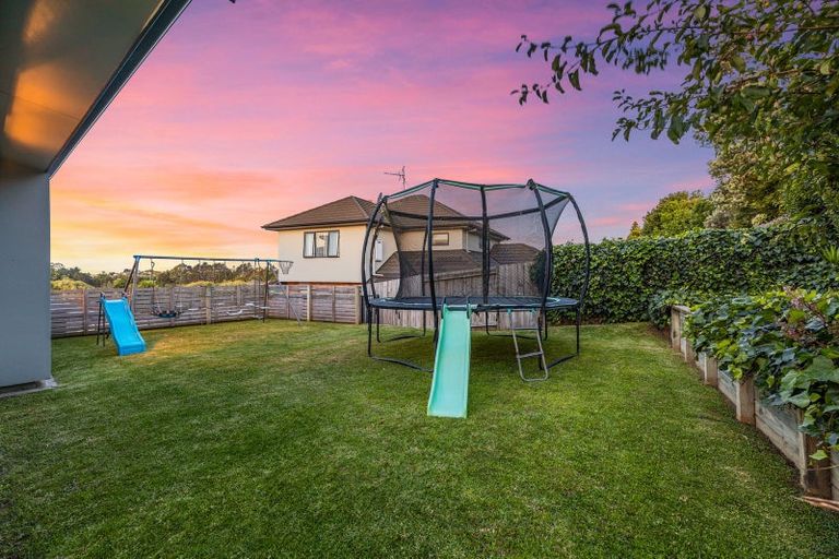 Photo of property in 14 Ashgrove Place, Ohauiti, Tauranga, 3112